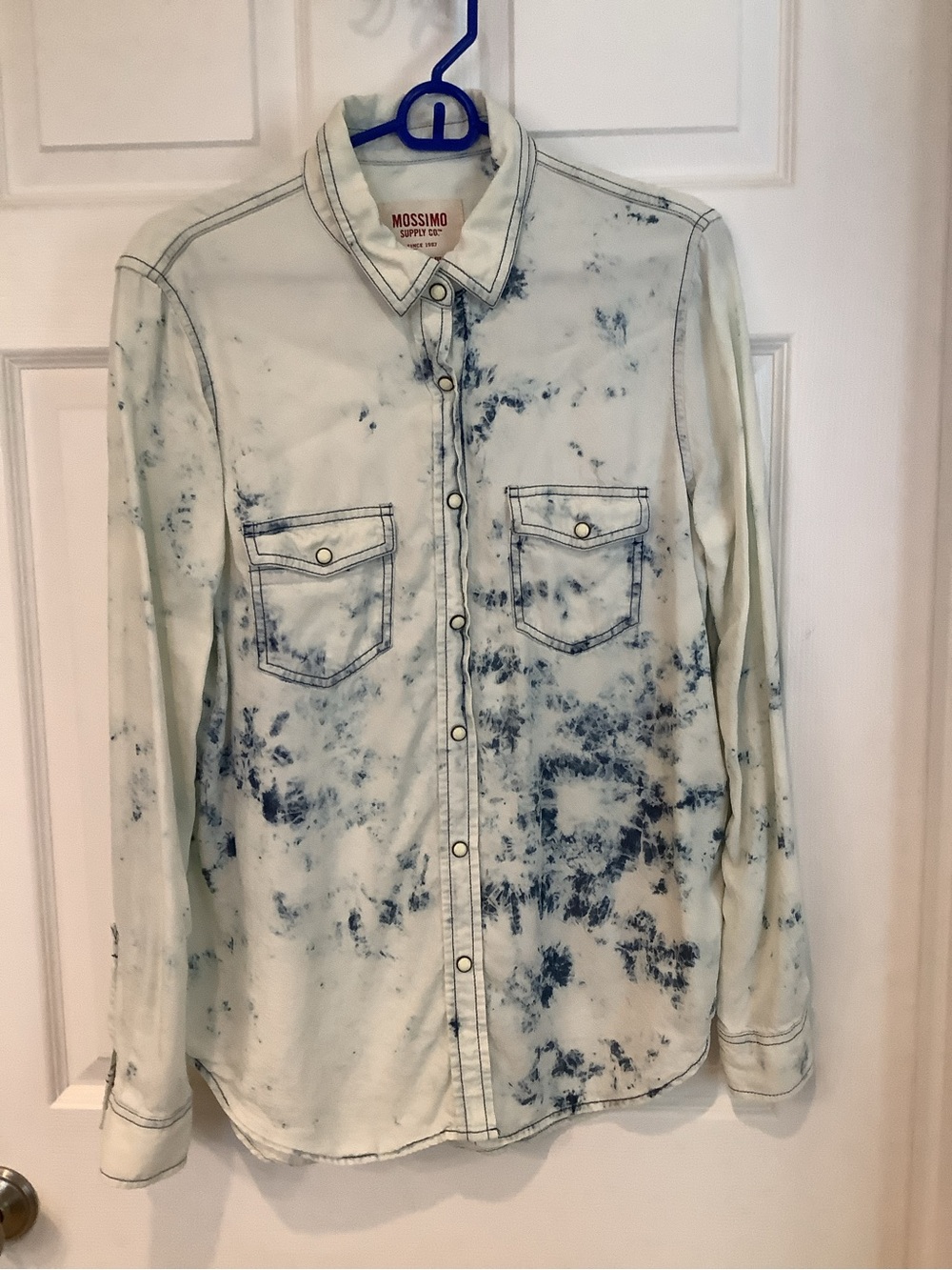 Mossimo Supply Co. White and Navy Tie-Dye Button-Down Shirt